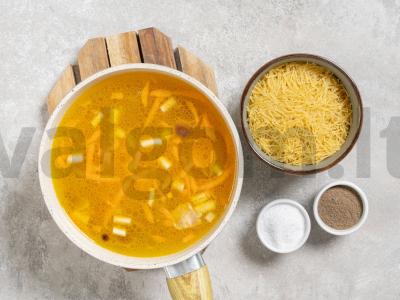 Šviežių grybų sriuba Žingsnis 4