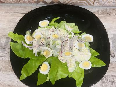 Salotos su krevetėmis ir putpelių kiaušiniais Žingsnis 3