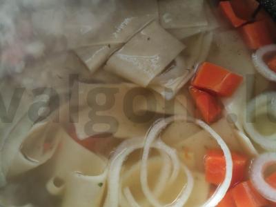 Patingėlių bešbarmakas vegetariams Žingsnis 5