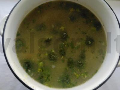 Švelnus sriuba su meatballs ir brokoliais Žingsnis 3