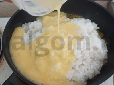 Ryžiai su kiaušiniu ir ciberžole Žingsnis 7