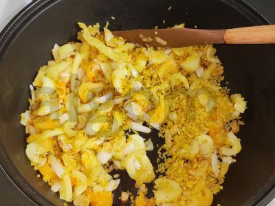 Bulguras keptuvėje su daržovėmis Žingsnis 2