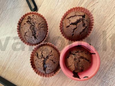 Ruginiai brownies pagrindine nuotrauka