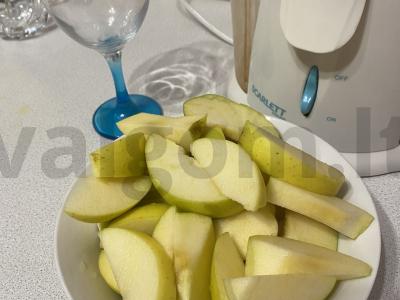 Natūralus obuolių sultys Žingsnis 1