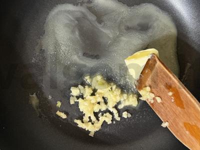 Grietinėlės krevetės su p'titim Žingsnis 2