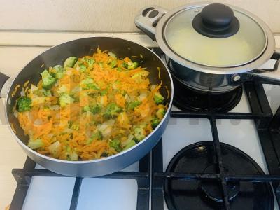 Vegetariškas ryžiai Žingsnis 1