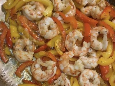 Funchosa su langustinais ir daržovėmis Žingsnis 3