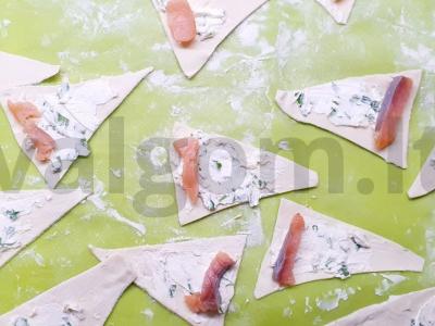 Kruasanai su lašiša ir kreminiu sūriu Žingsnis 1