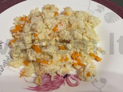 Ryžių košė su mėsa pagrindine nuotrauka