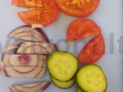 Karštas šuo su korėjietiška morkų salotomis Žingsnis 1