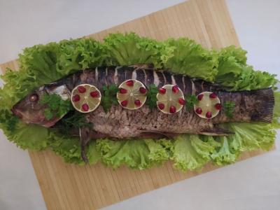 Keptas karpis su sviestu ir laimu pagrindine nuotrauka