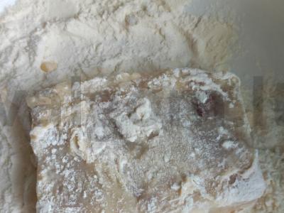 Menkių filė tešloje su padažu Žingsnis 6