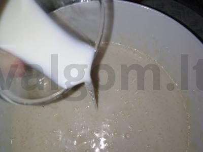 Labai švelnūs moliūgų keksiukai Žingsnis 3