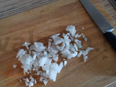 Tortilija su jautienos faršu, saldžiais pipirais ir sūrio padažu Žingsnis 2