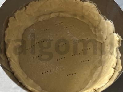 Namų sūrio pyragas su braškėmis Žingsnis 1