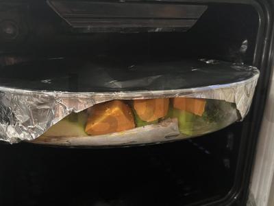 Skumbrė su daržovėmis ir batatu orkaitėje Žingsnis 4