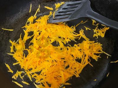 Sriuba su meatballs ir petražolėmis pietums Žingsnis 3