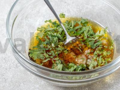 Kepta kopūstai azijietiškame padaže Žingsnis 4