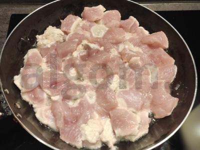 Kalakutienos troškinys Žingsnis 1