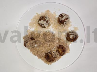 Itališki saldainiai su migdolais Žingsnis 1