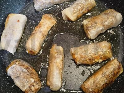 Kepti spring roll su grybų ikra Žingsnis 5