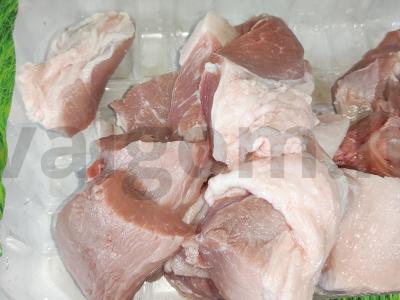 Mėsa ant anglių marinate su stalo krienais Žingsnis 1