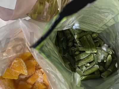 Daržovių troškinys su moliūgu, brokoliais ir raudonaisiais pupelėmis kaip garnyras Žingsnis 1