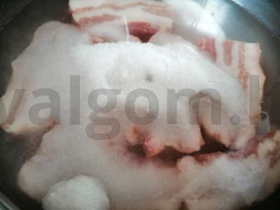 Sūdyta šoninė su druska ir česnaku Žingsnis 2