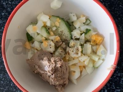 Salotas su paštetu ir sausainiais Žingsnis 3