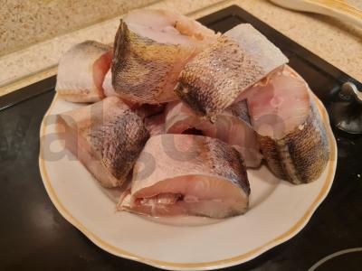 Ešerys marinate su daržovėmis Žingsnis 1