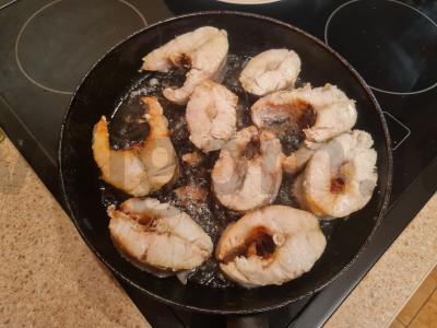 Ešerys marinate su daržovėmis Žingsnis 2