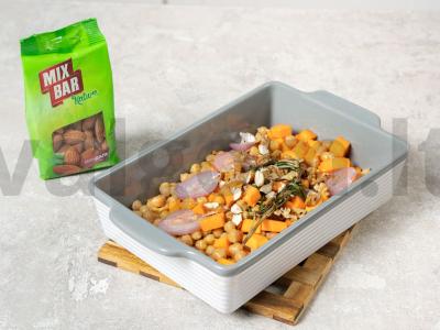 Kvinoja su batatu, avinžirniais, graikiniais riešutais Žingsnis 4