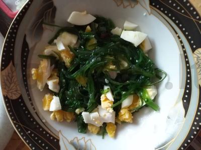 Jūros salotos su čiuška ir krevetėmis Žingsnis 2