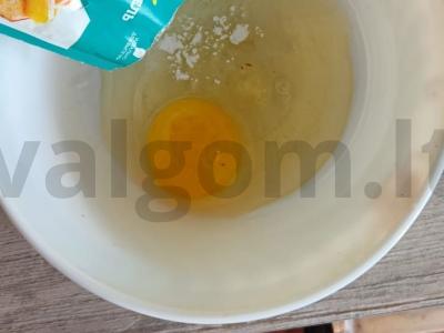 Vieniški vafliai su obuolių tyre ir ryžių miltais Žingsnis 1