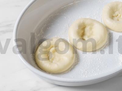 Vatrushkos su obuoliais Žingsnis 5