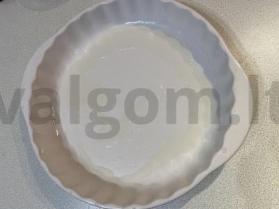 Persikų pyragas saldumynų mėgėjams Žingsnis 3