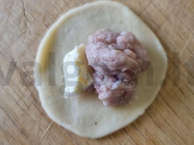 Koldūnai ant virinto tešlos Žingsnis 7