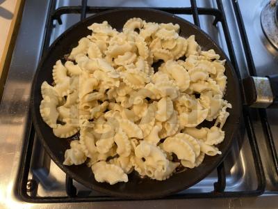 Makaronai su krevetėmis Žingsnis 2