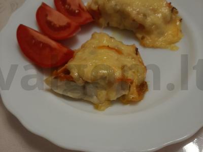 Menkių filė su sūrio ir daržovių užpilu pagrindine nuotrauka