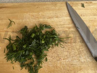 Salotos su kukurūzais ir rūkytomis krūtinėlėmis Žingsnis 4