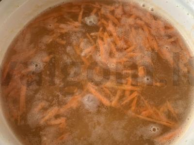 Žirnių sriuba su rūkyta triušiena Žingsnis 5