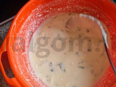 Ploni blynai su parmezanu ir žolelėmis Žingsnis 1