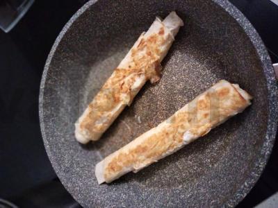 Sotūs vamzdeliai su kumpiu ir sūriu Žingsnis 5