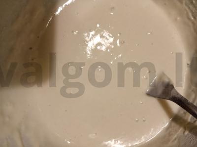 Dešrelės tešloje keptos Žingsnis 2