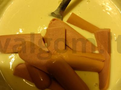 Dešrelės tešloje keptos Žingsnis 3