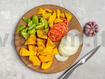 Graikiška moliūgų patiekalas su žolelėmis Žingsnis 1