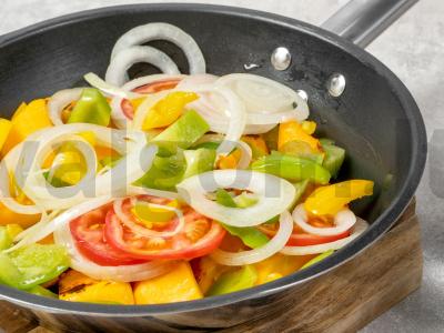 Graikiška moliūgų patiekalas su žolelėmis Žingsnis 2