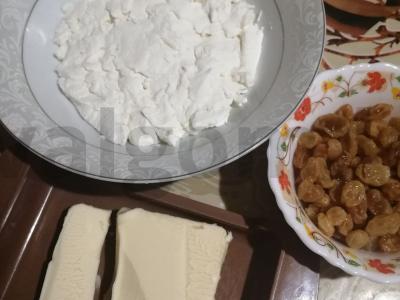 Blynai, įdaryti rikota ir razinomis Žingsnis 2