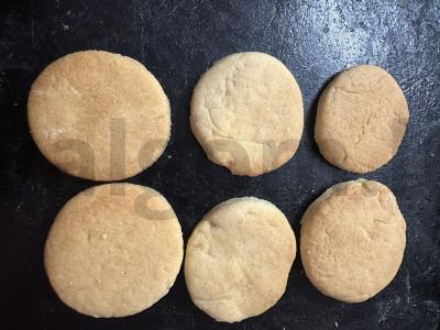 Sausainiai su šokoladiniu kremu arbatai Žingsnis 4