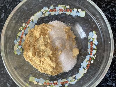 Aštrus garstyčių padažas su obuolių actu Žingsnis 2